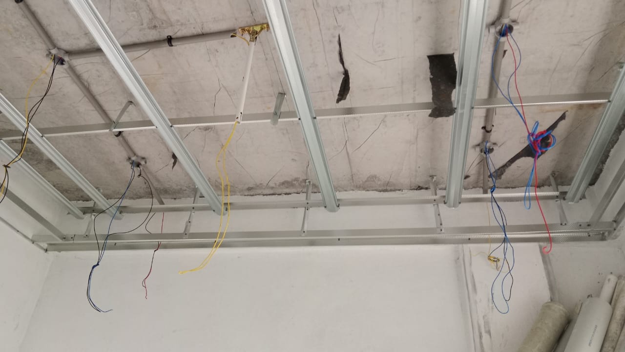 Ceiling, Wall & Flooring Conduiting & Piping - Image 49